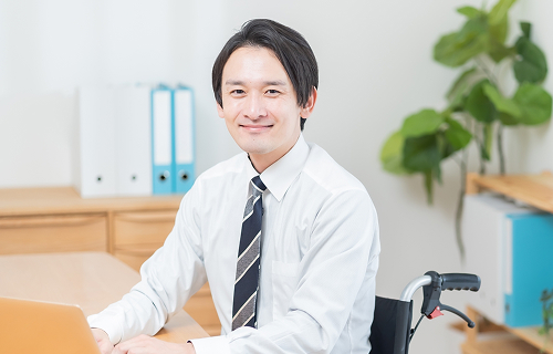 マンパワーグループ プラスの働き方と支援体制について